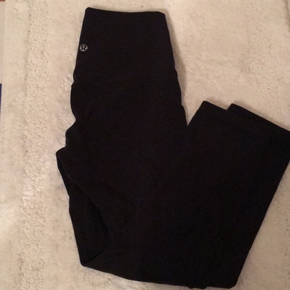 Black Lululemon align leggings